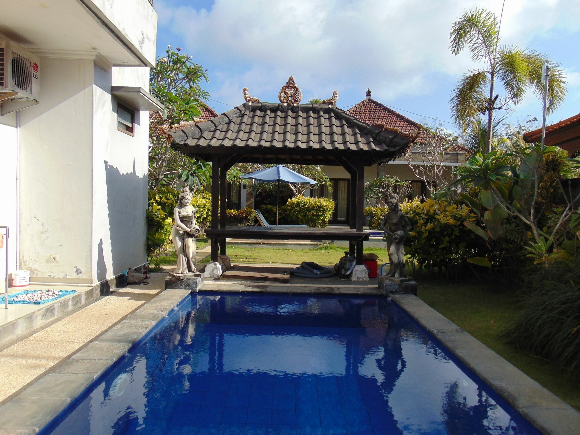 Baik Baik Homestay Pecatu Eksteriør billede