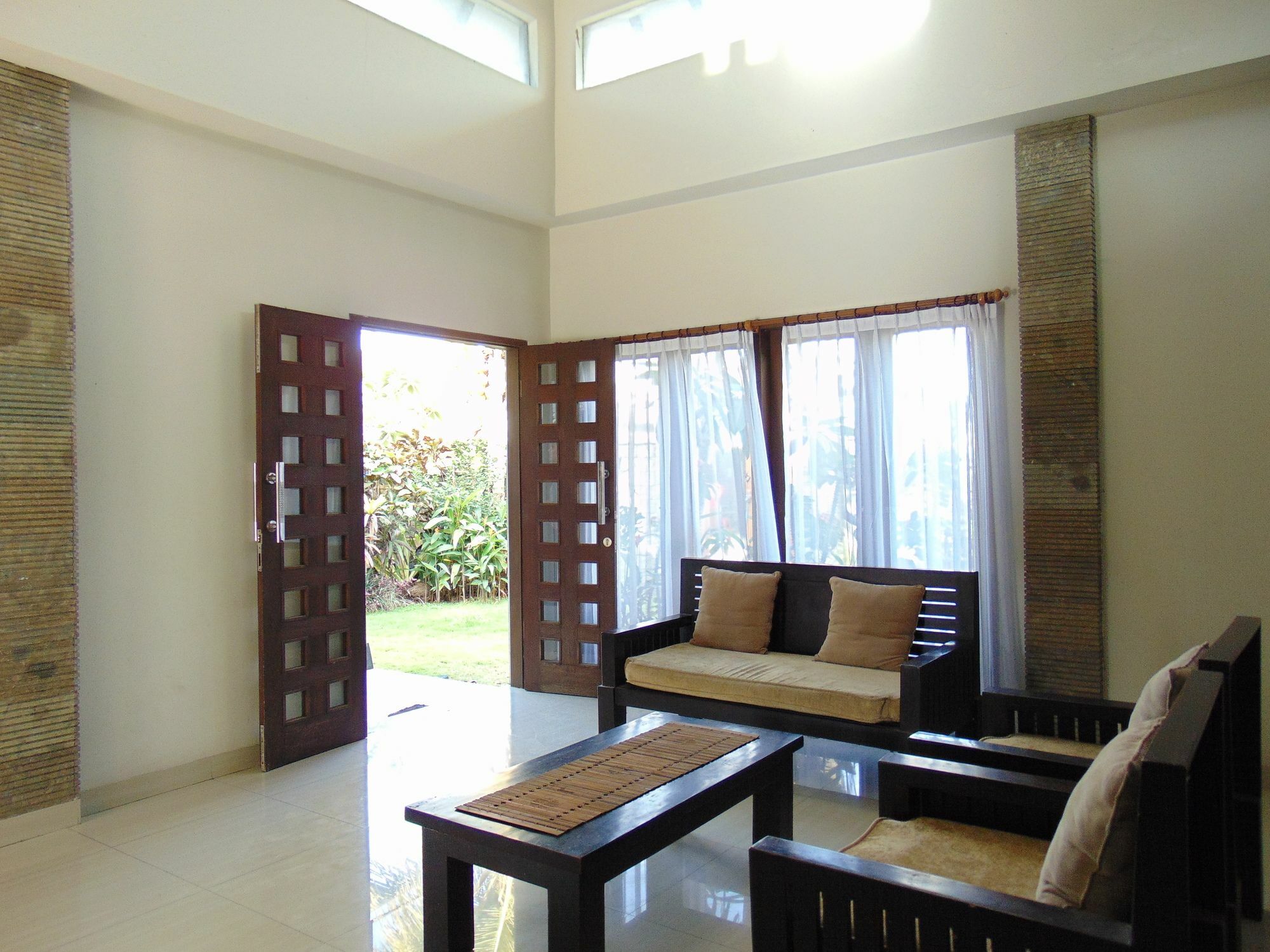 Baik Baik Homestay Pecatu Eksteriør billede
